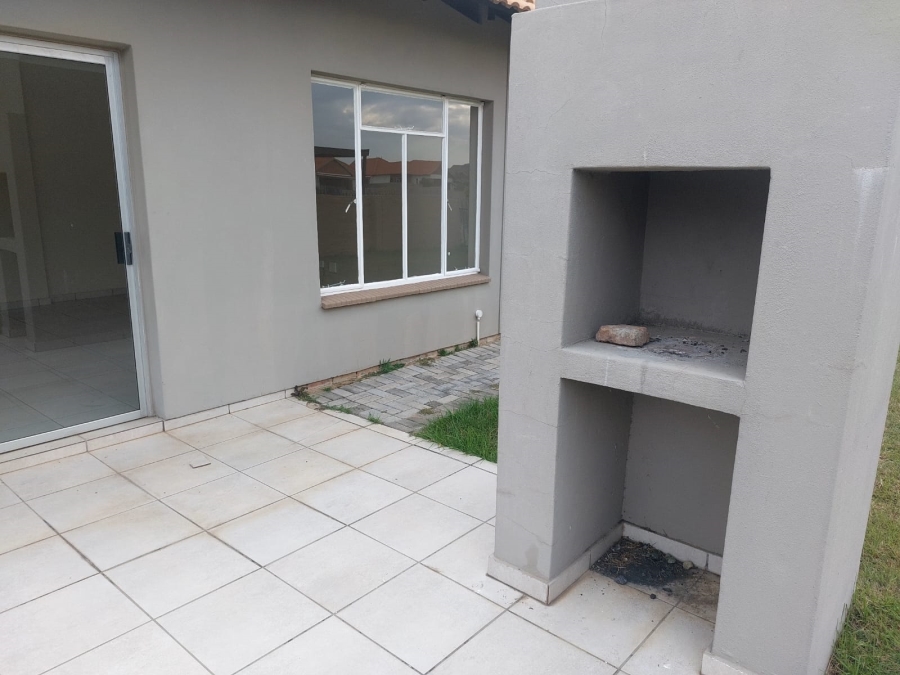 3 Bedroom Property for Sale in Waterkloof Hill Estate North West